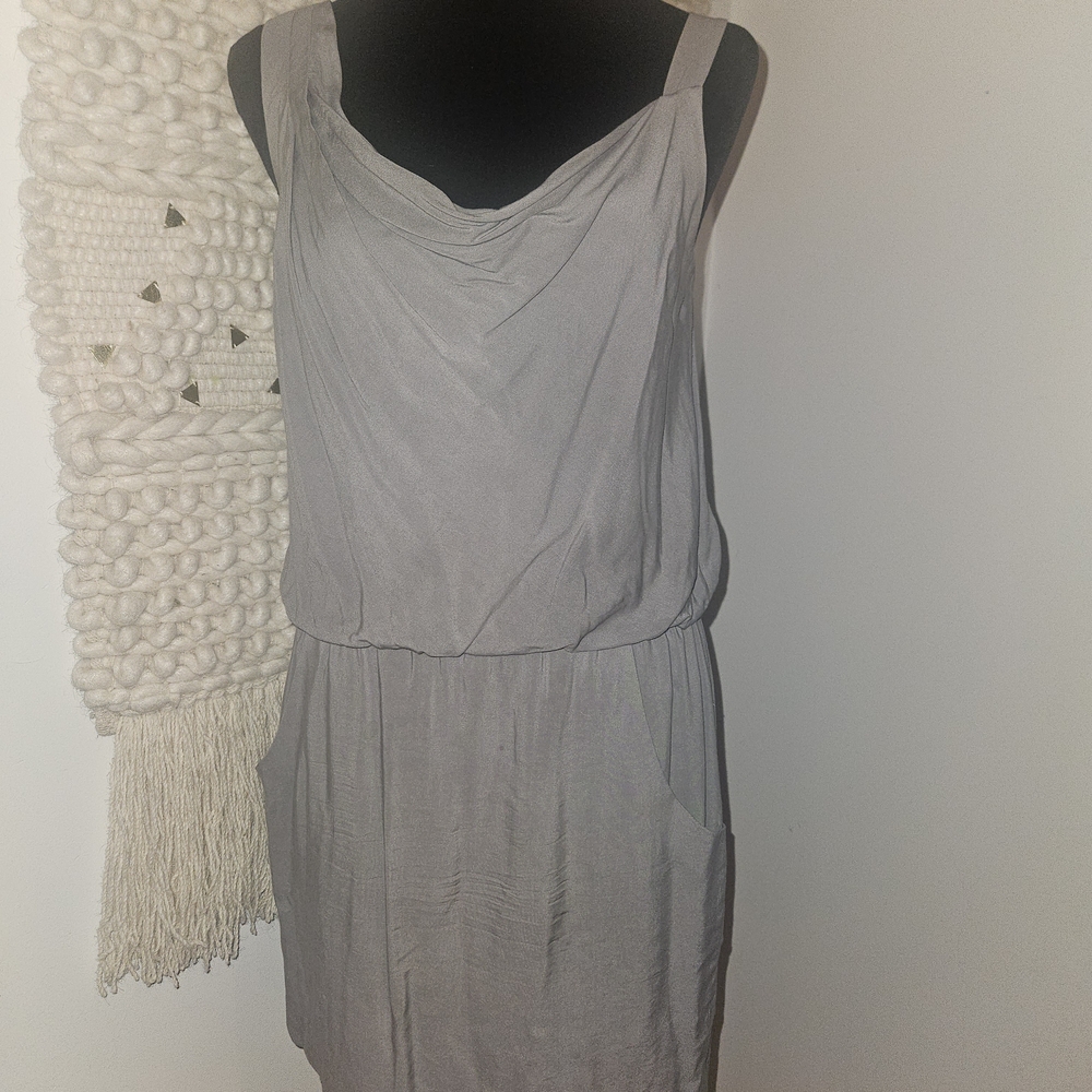 Chic Sleeveless Gray Mini Dress